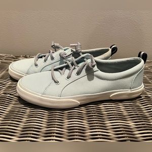 Sperry Women’s Pier Wave Lace to Toe Sneaker